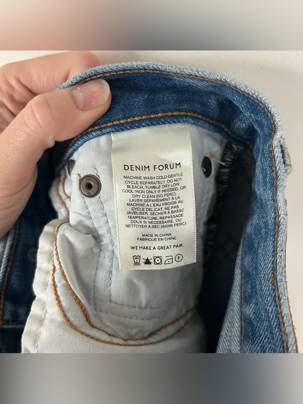 Aritzia Denim Forum The Farrah Hi-Rise Wide Leg Jean 30L Blue Denim Size 26 - Picture 10 of 15